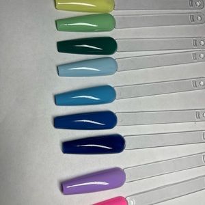 I gel beauty, regular polish.